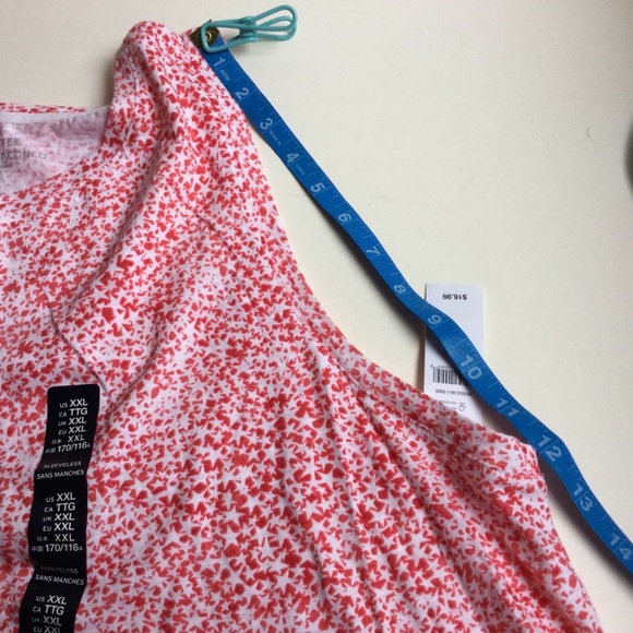 Cute Gap flare top w/ red and white star print XXL - Picture 8 of 10
